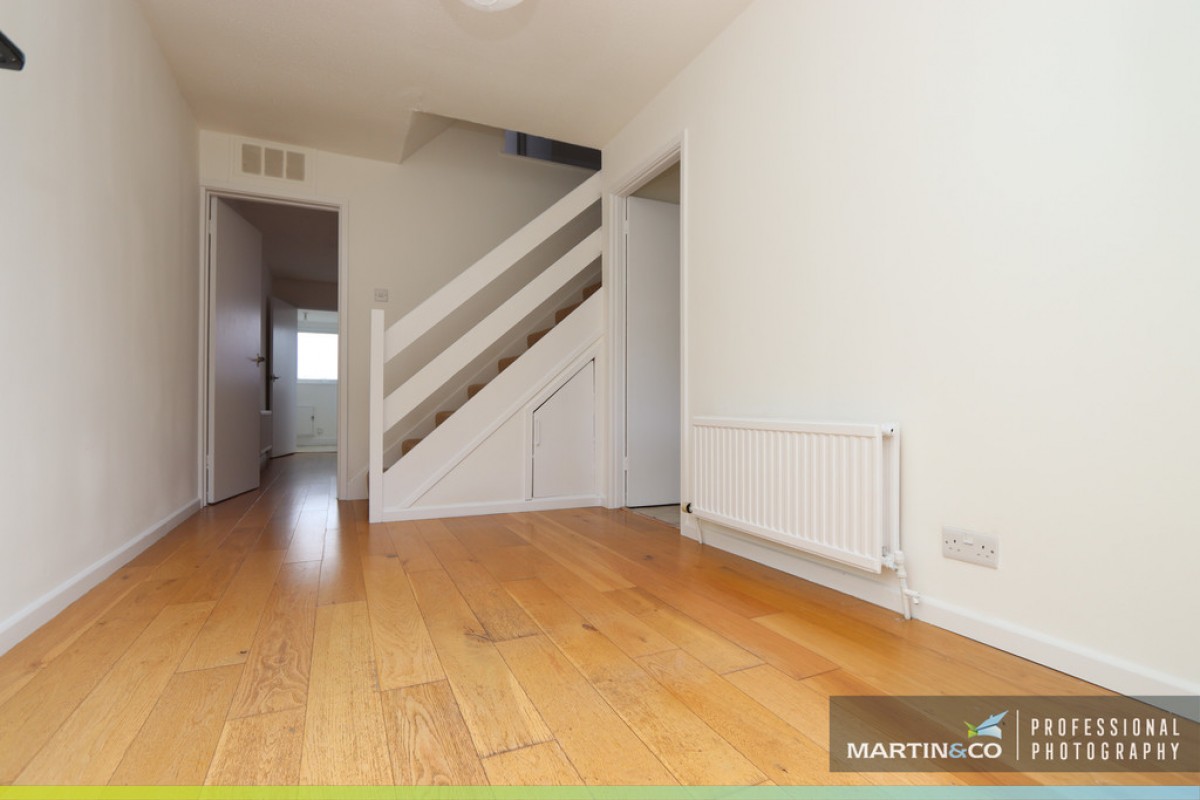 The Hawthorns, Pentwyn