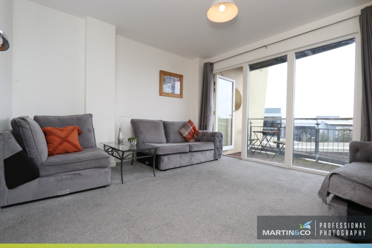 Cambria, Victoria Wharf