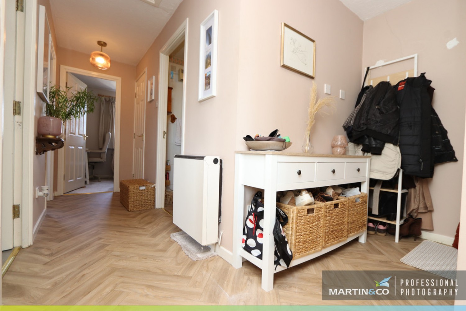 2 bedroom Flat for Letting Campbell Drive, Windsor Quay