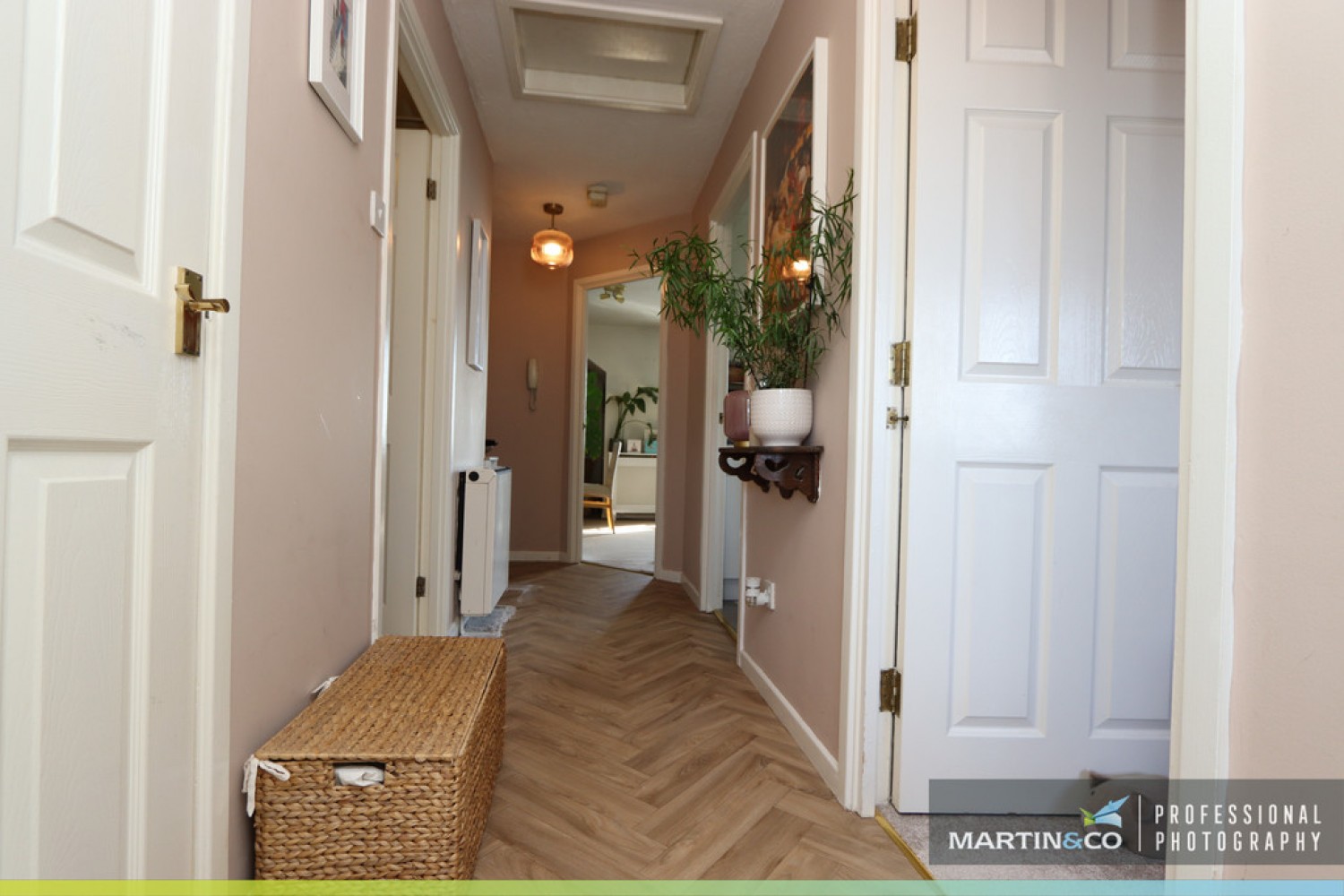 2 bedroom Flat for Letting Campbell Drive, Windsor Quay