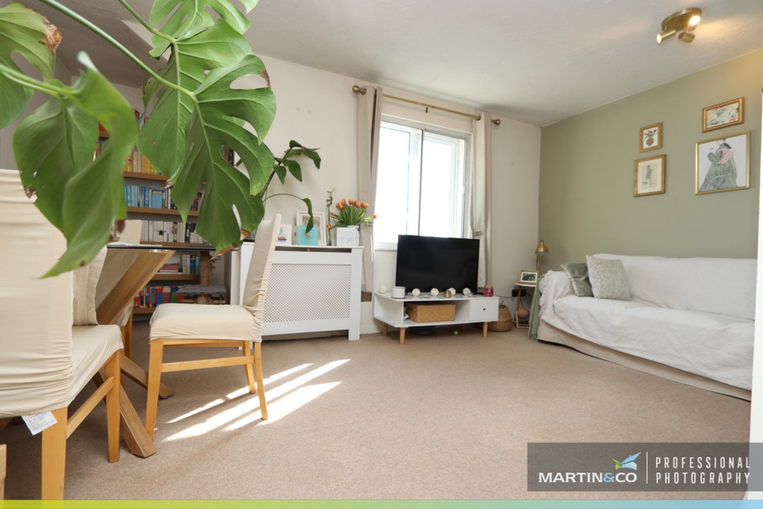 2 bedroom Flat for Letting Campbell Drive, Windsor Quay