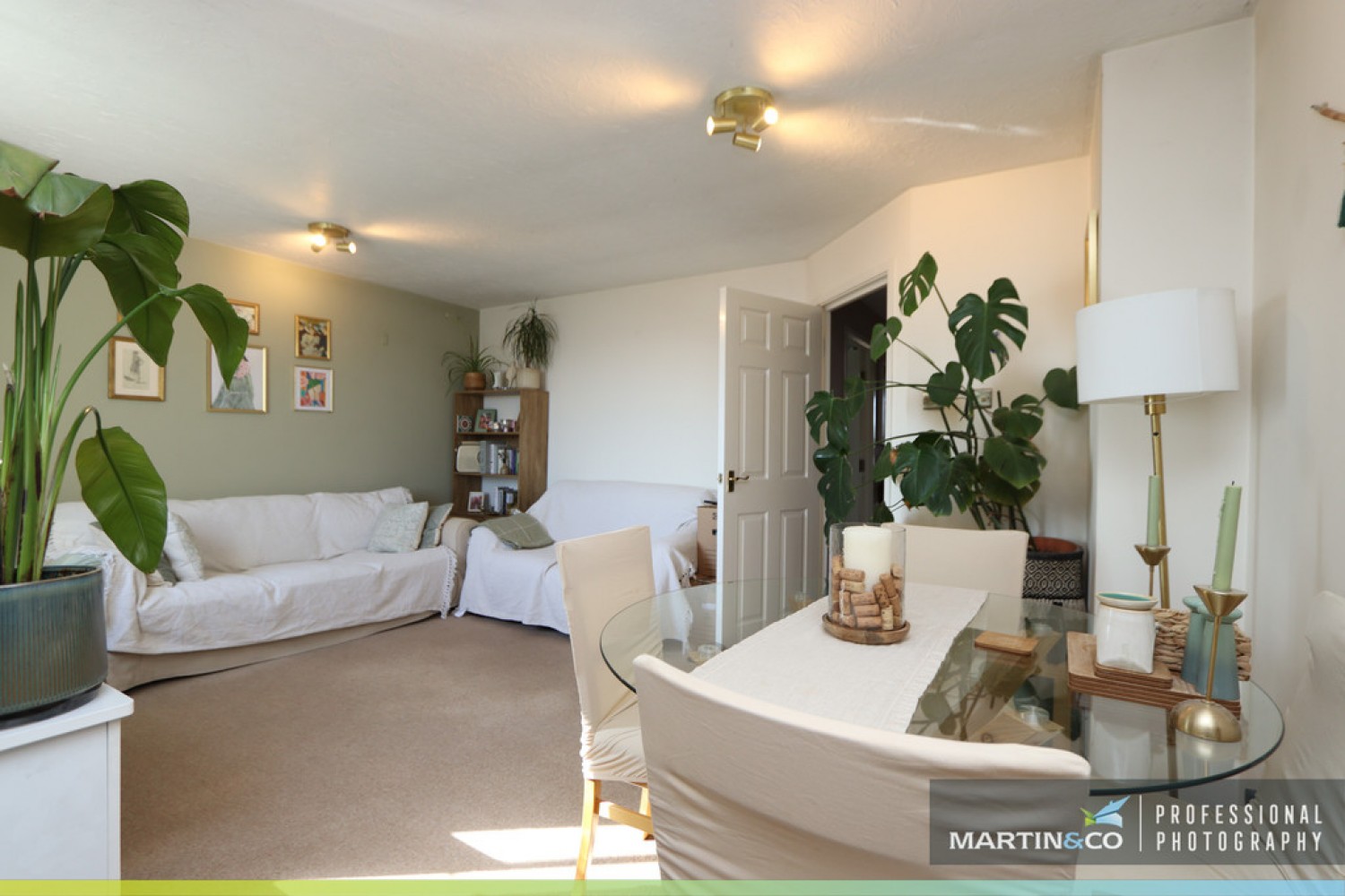 2 bedroom Flat for Letting Campbell Drive, Windsor Quay