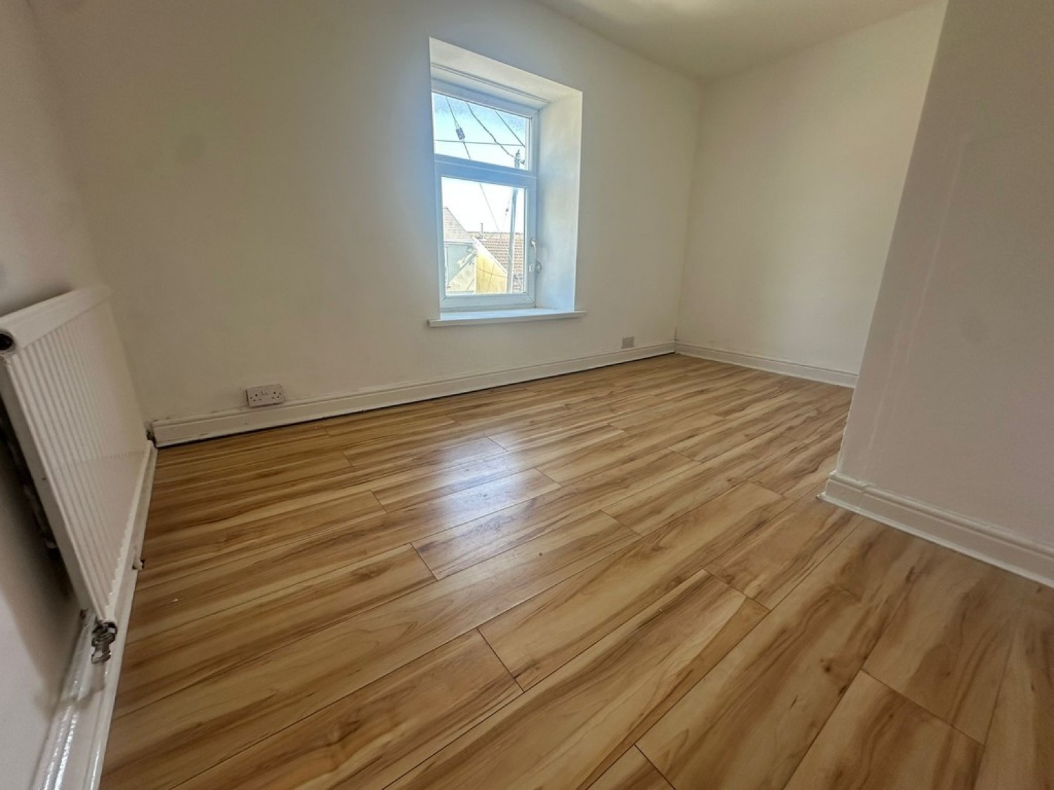 2 bedroom House for Letting High Street, Cefn Coed, Merthyr Tydfil