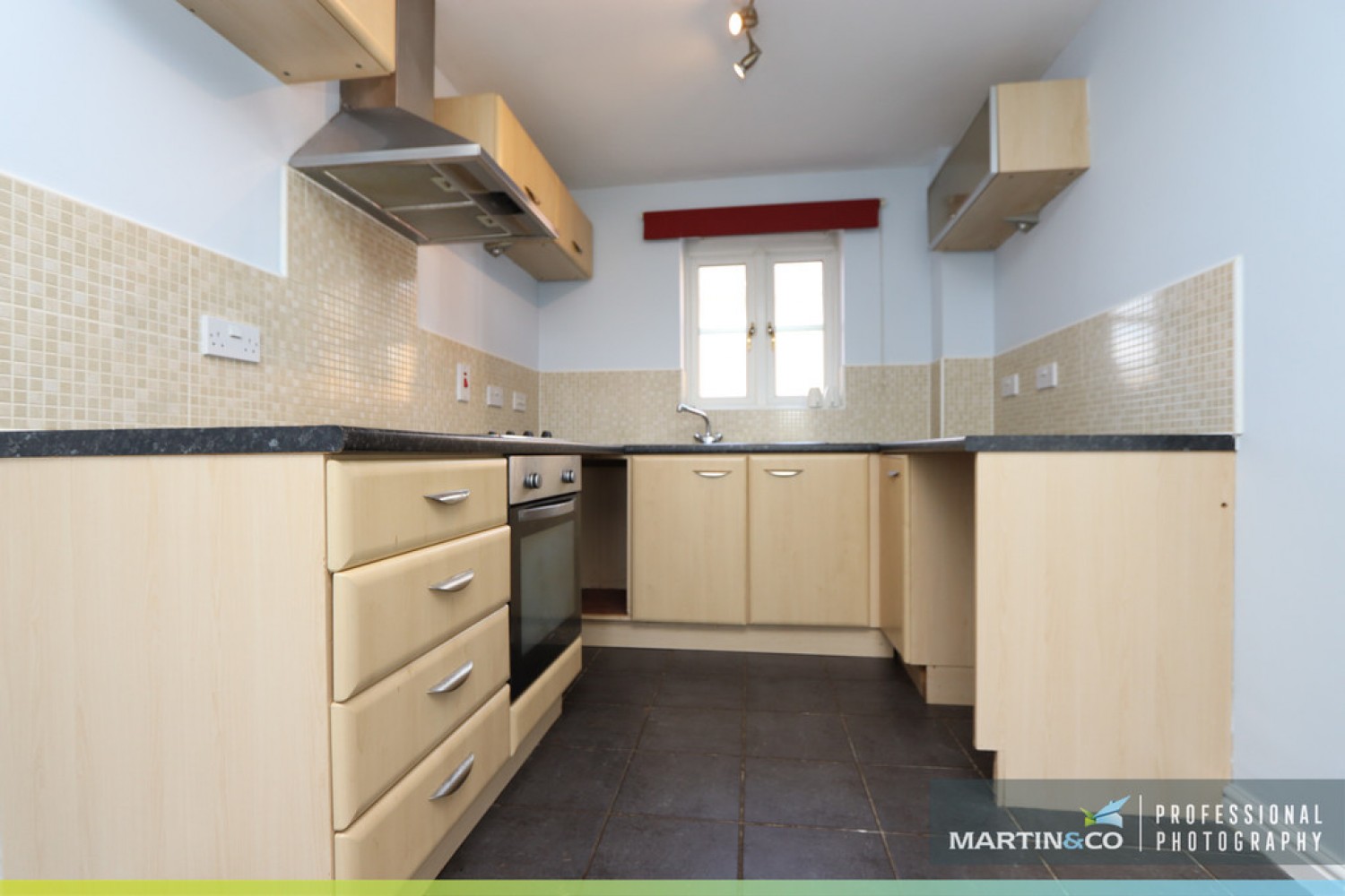 2 bedroom Flat for Letting Spencer David Way, St Mellons