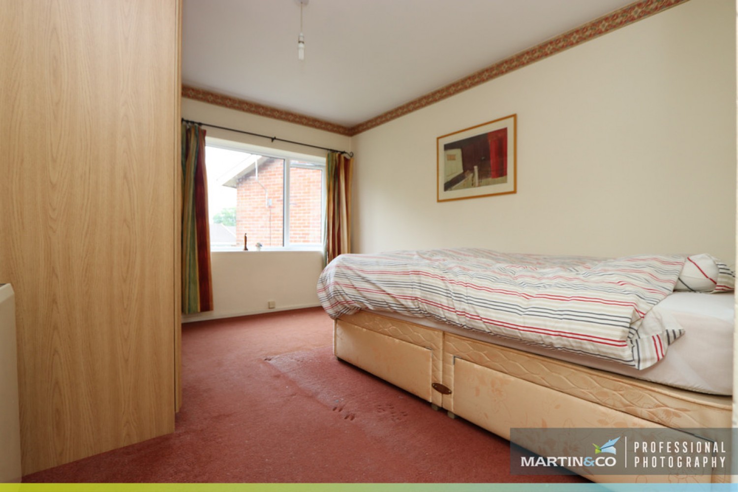 2 bedroom Flat for Sale Roehampton Court, Cranleigh Rise