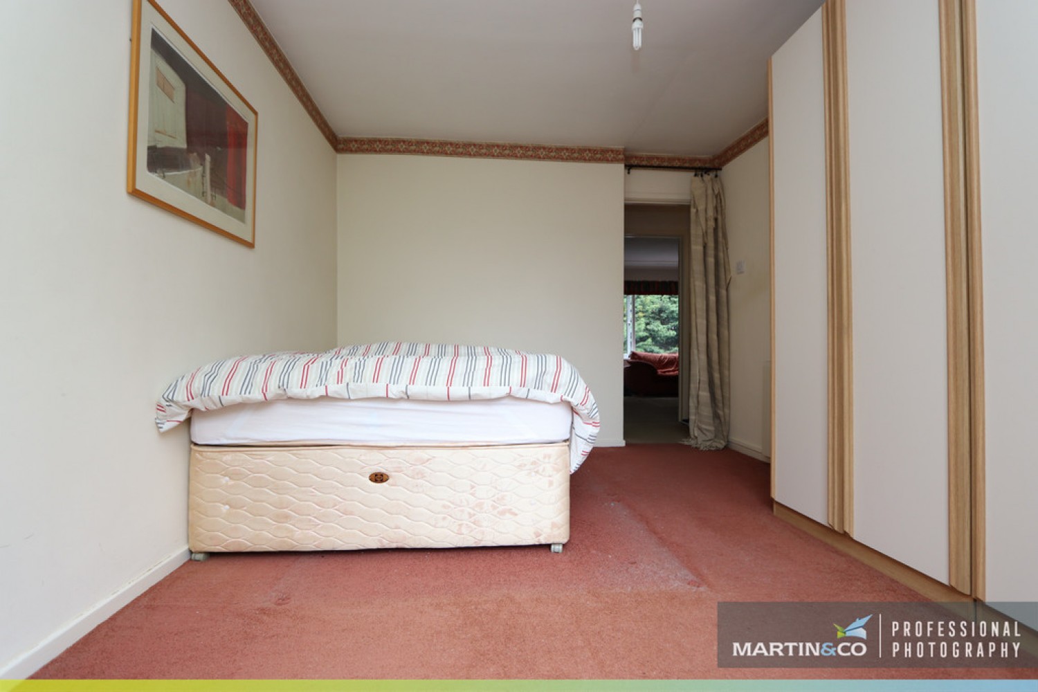 2 bedroom Flat for Sale Roehampton Court, Cranleigh Rise