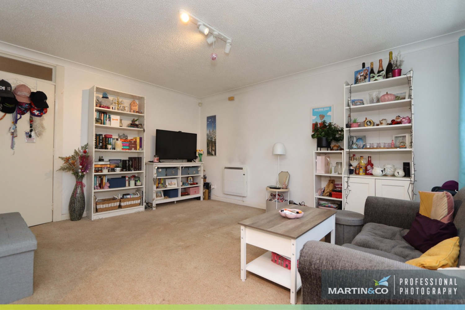 2 bedroom Flat for Sale Windsor Mews, Adamsdown