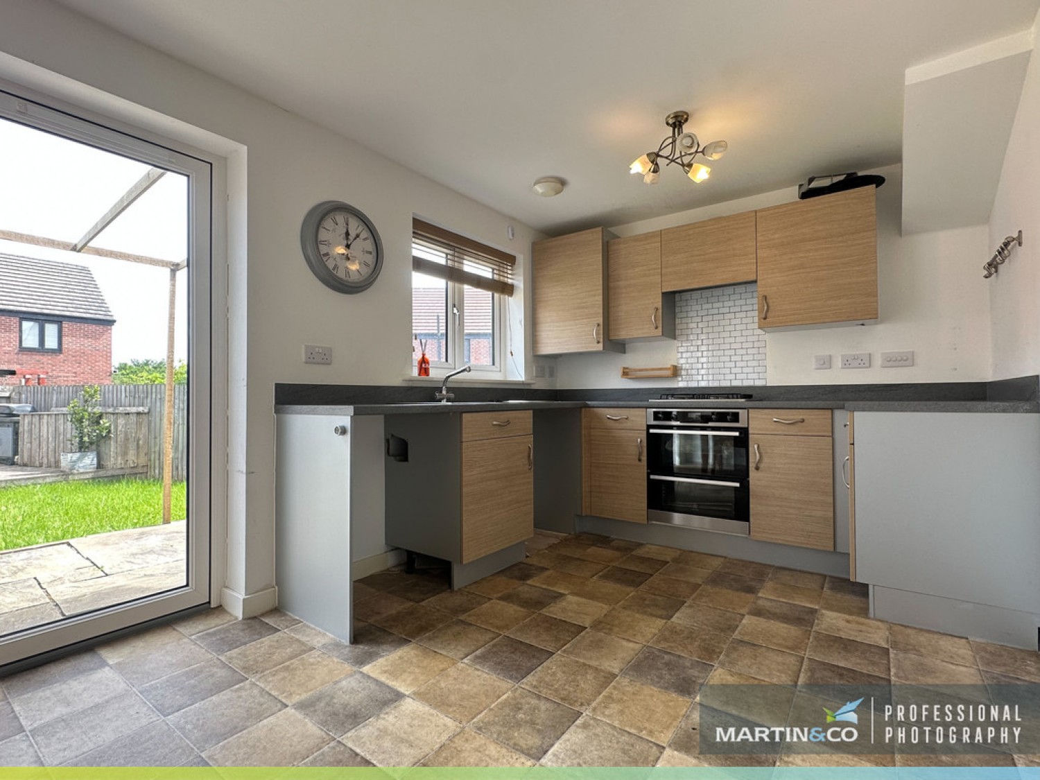 3 bedroom House for Sale Boyce Way, St Edeyrns
