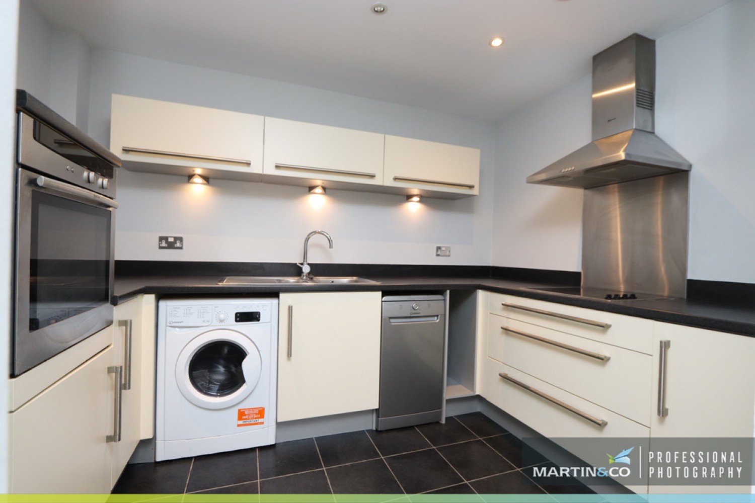 1 bedroom Flat for Letting Roma, Victoria Wharf