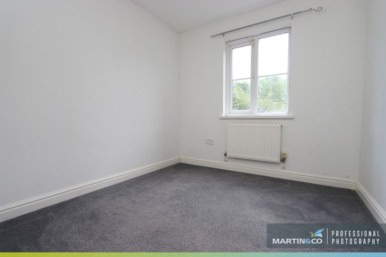 3 bedroom House for Sale Afon Mead, Rogerstone