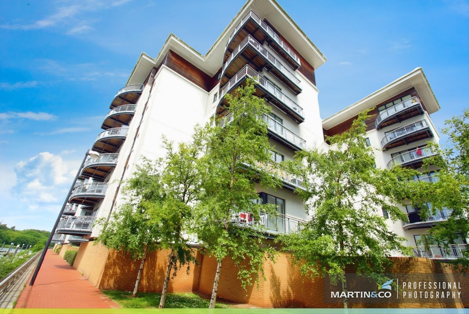 2 bedroom Flat for Sale Ravenswood, Victoria Wharf