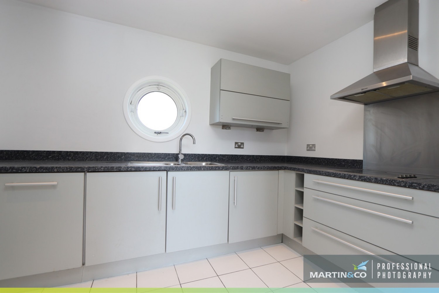 2 bedroom Flat for Sale Ravenswood, Victoria Wharf
