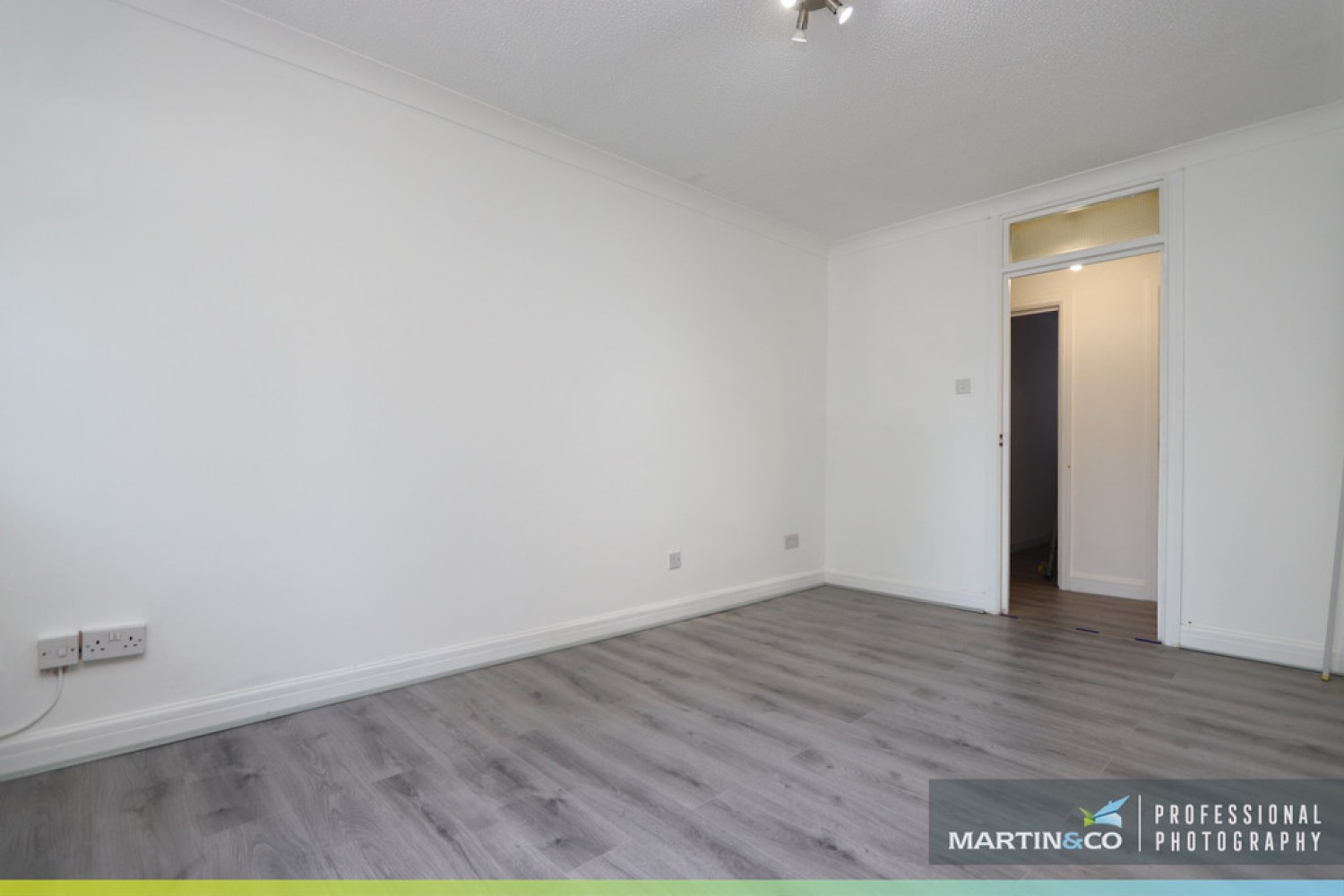 2 bedroom Flat for Sale Windsor Mews, Adamsdown