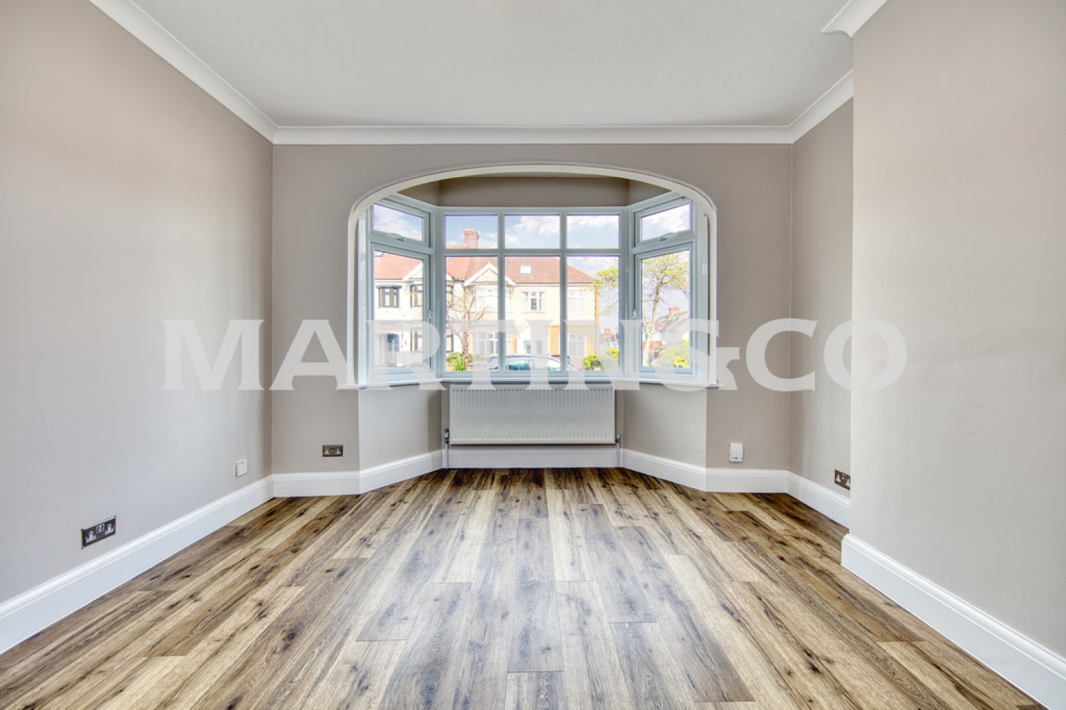 3 bedroom House for Letting Cranbourne Avenue, Wanstead