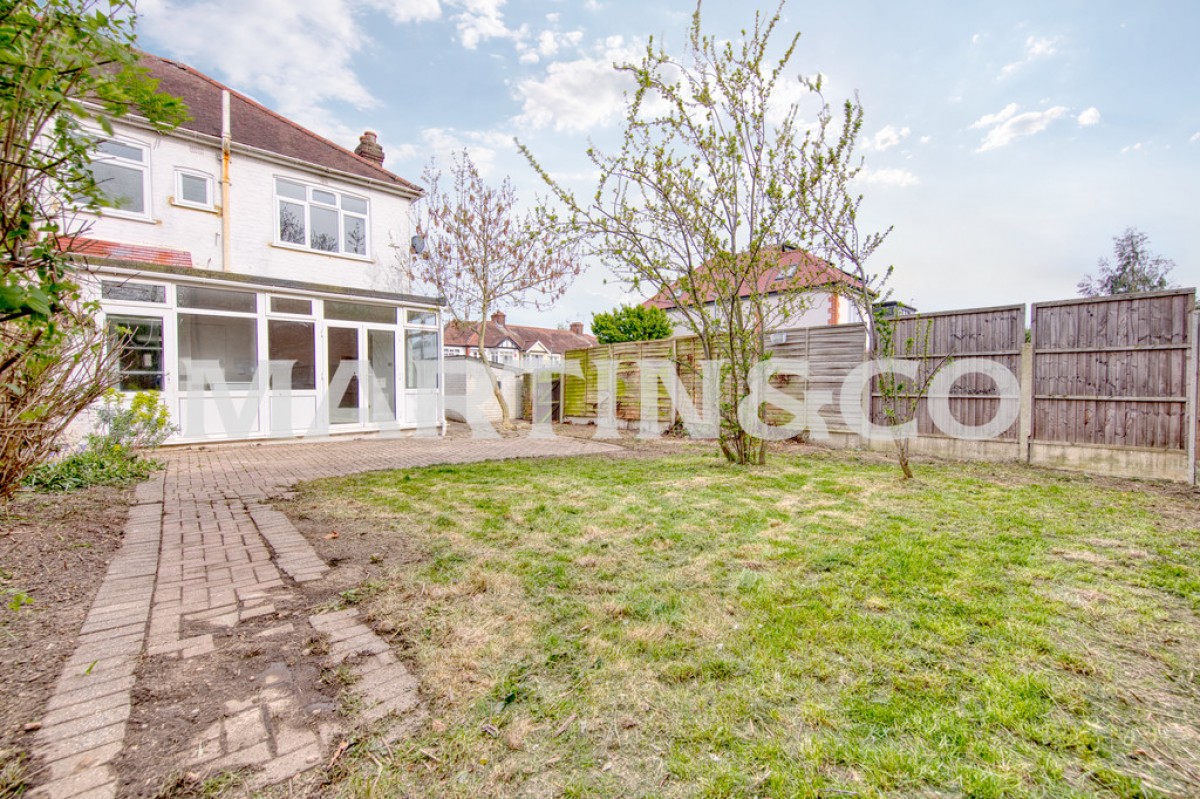 Cranbourne Avenue, Wanstead