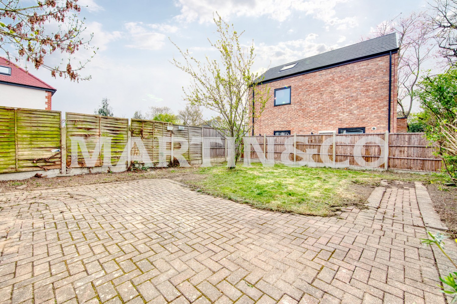 3 bedroom House for Letting Cranbourne Avenue, Wanstead