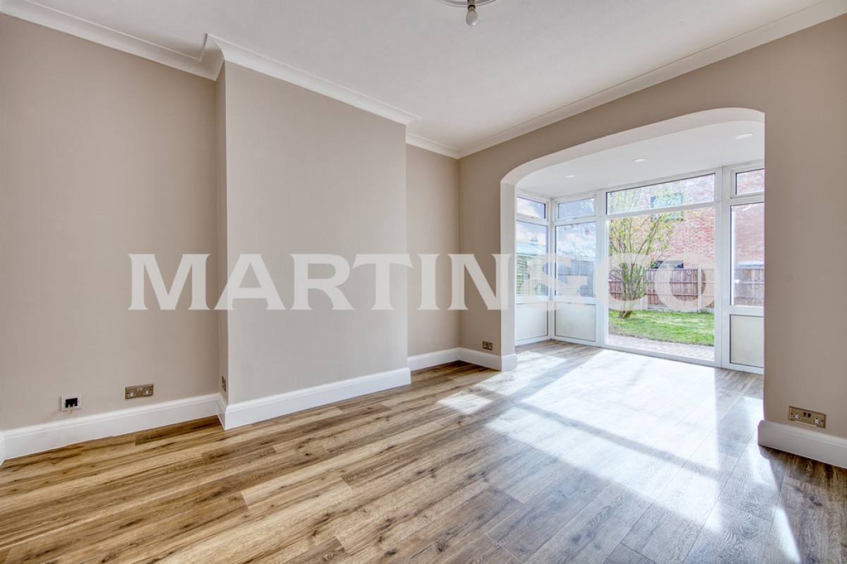 Cranbourne Avenue, Wanstead