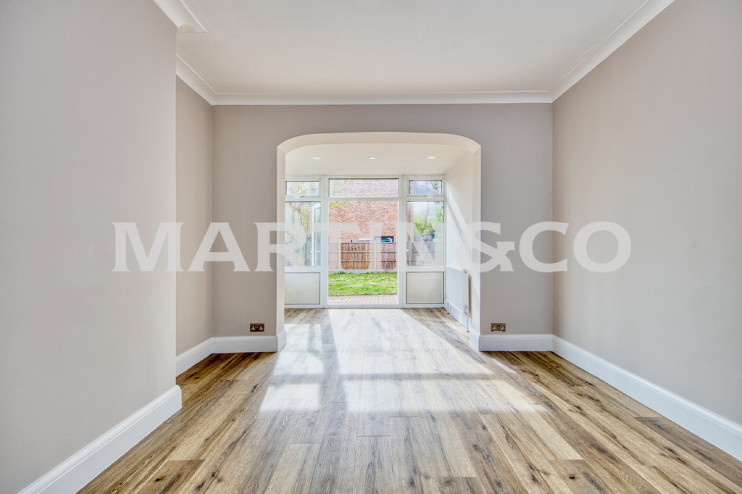 3 bedroom House for Letting Cranbourne Avenue, Wanstead