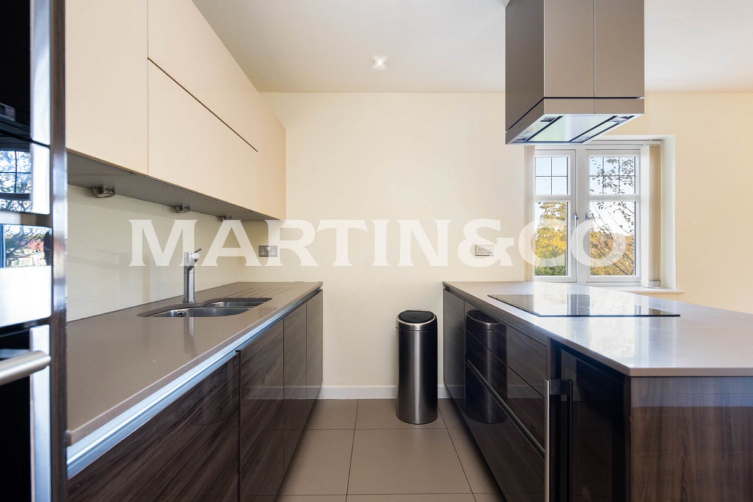 Greenacres Apartments, High Cedars