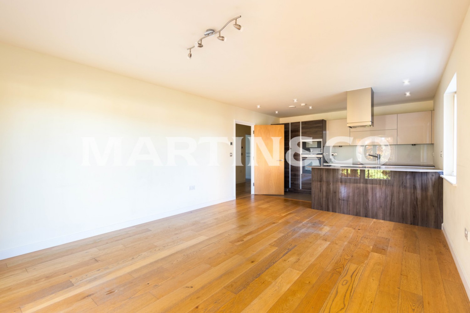 Greenacres Apartments, High Cedars