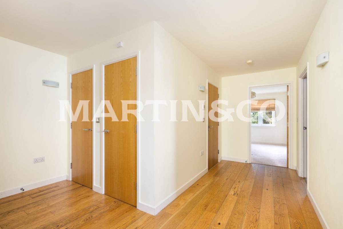 Greenacres Apartments, High Cedars