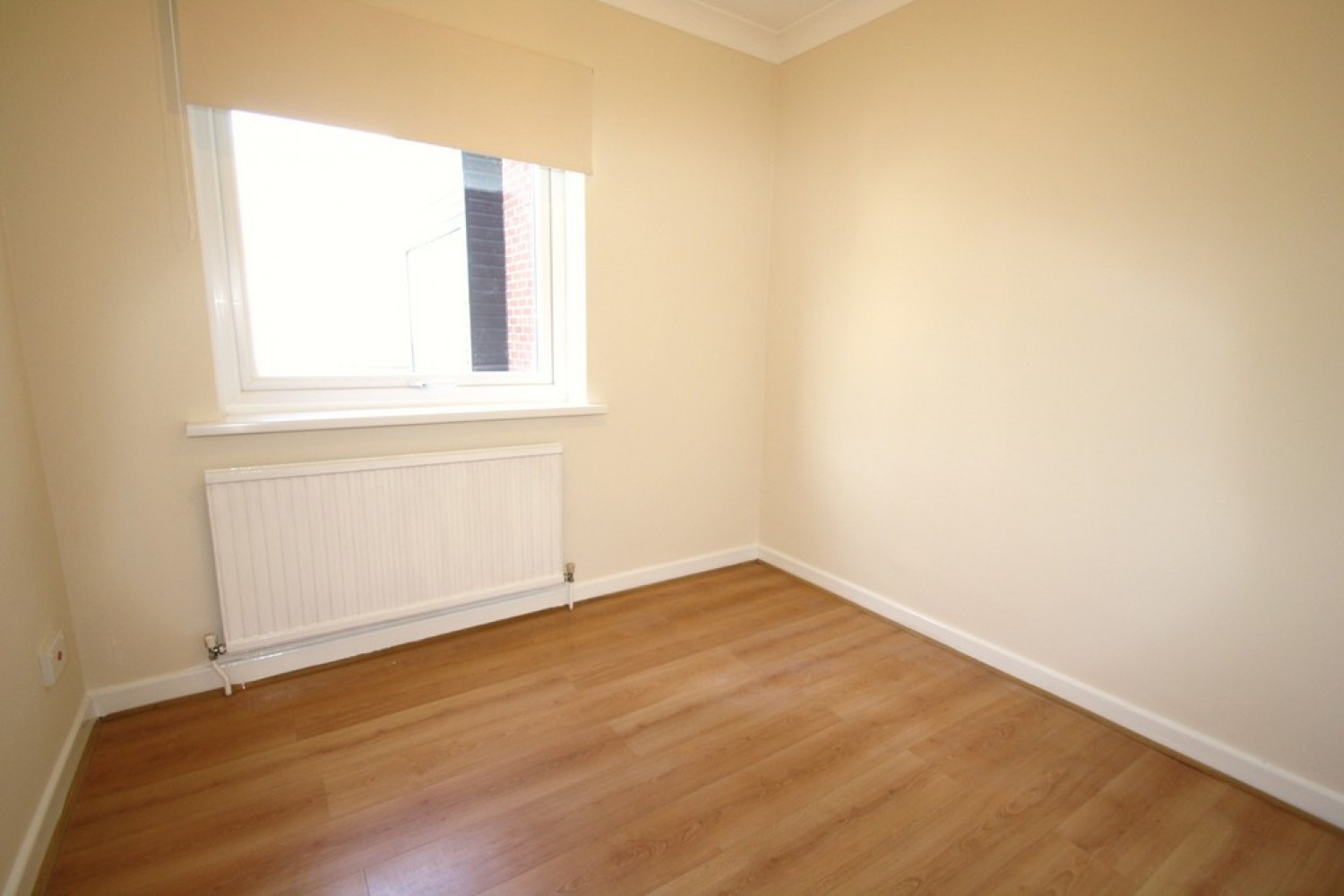 2 bedroom Flat for Letting Thurlow Court, Wanstead, London
