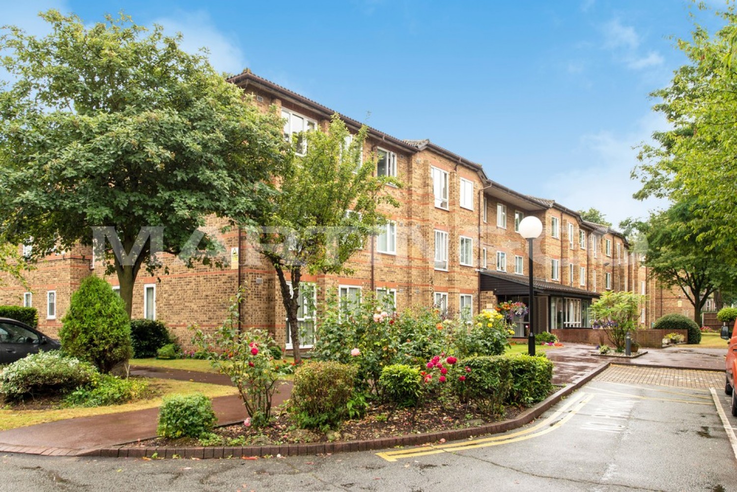 1 bedroom Property for Sale Ennerdale Court, Wanstead
