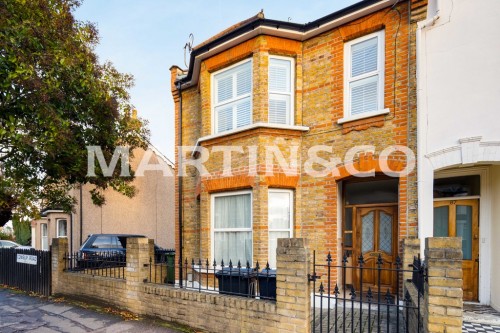 Cowslip Road, South Woodford, London