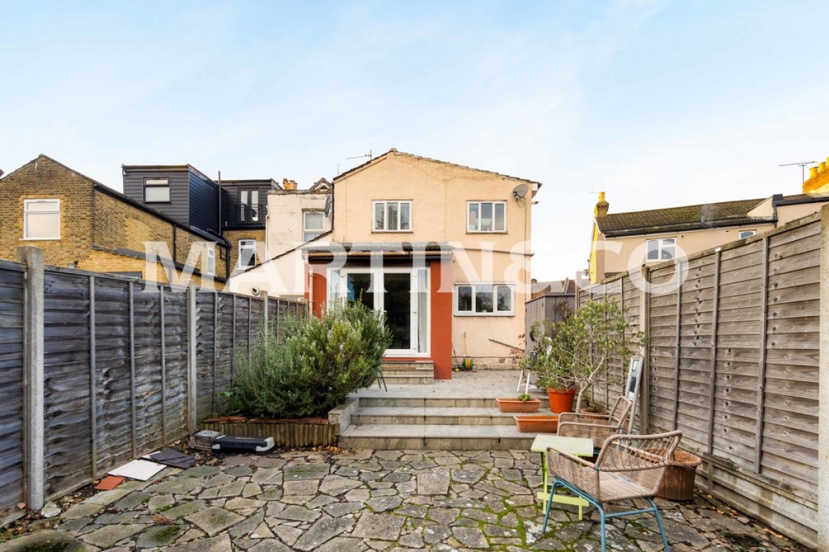 Cowslip Road, South Woodford, London