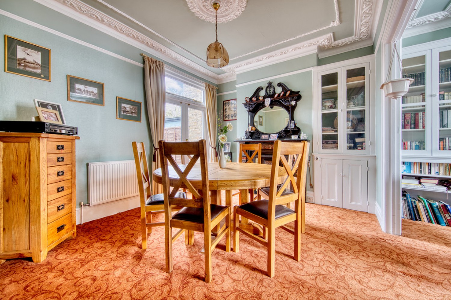 3 bedroom House for Sale Dover Road, Aldersbrook