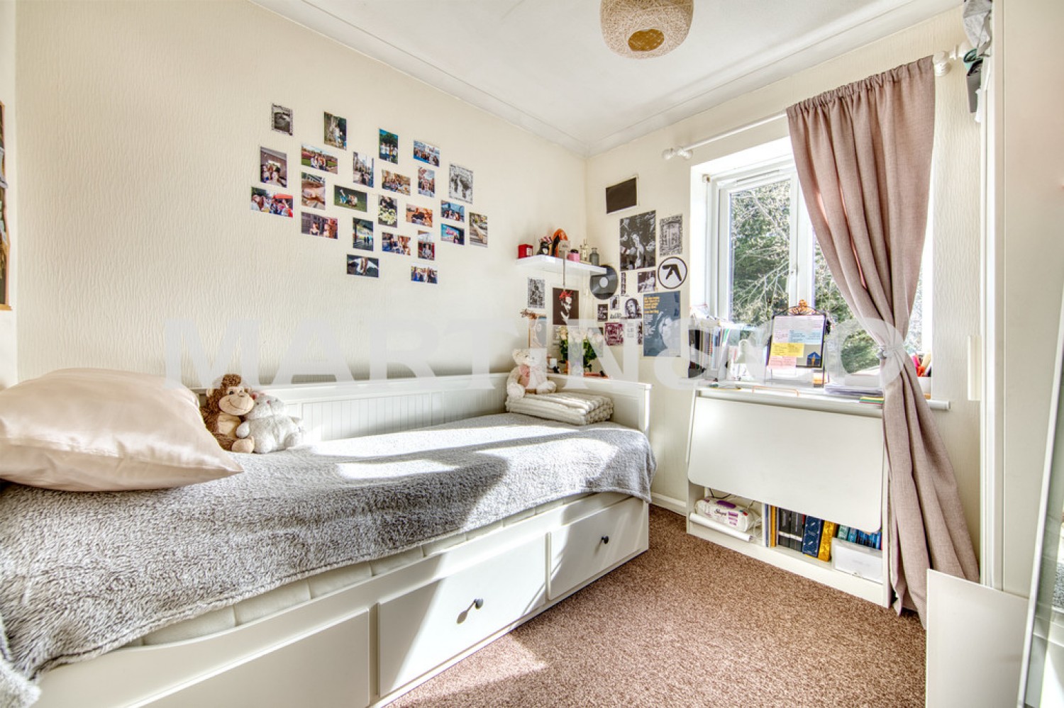 3 bedroom Flat for Letting Hillyfields, Loughton