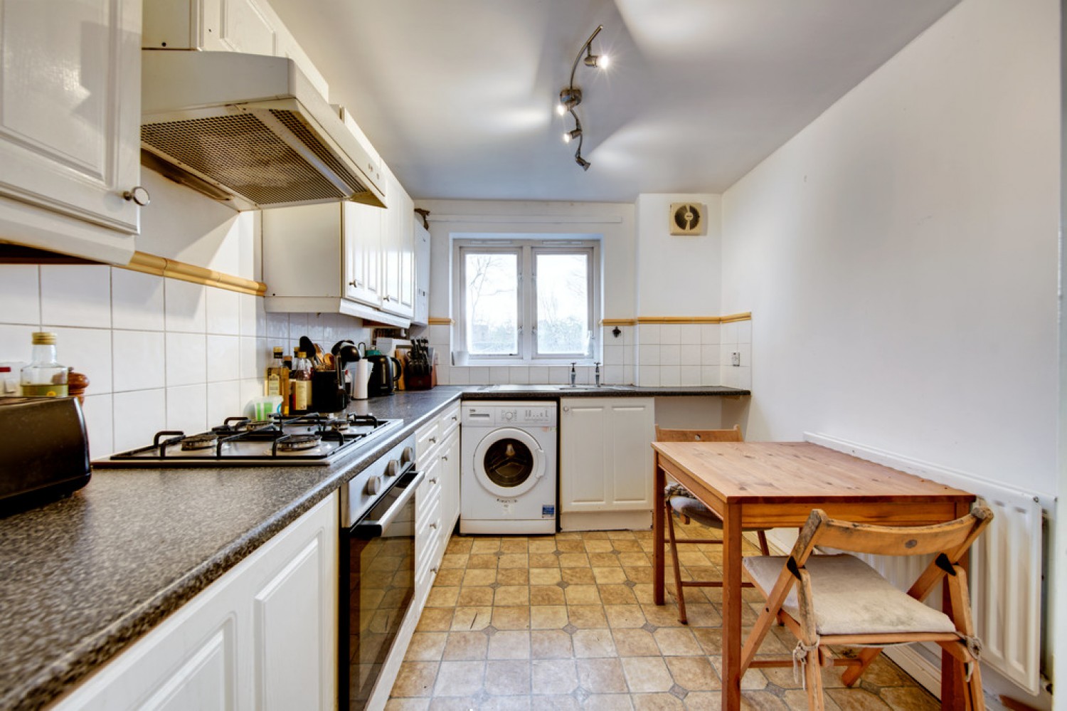 Eastway, London, Hackney