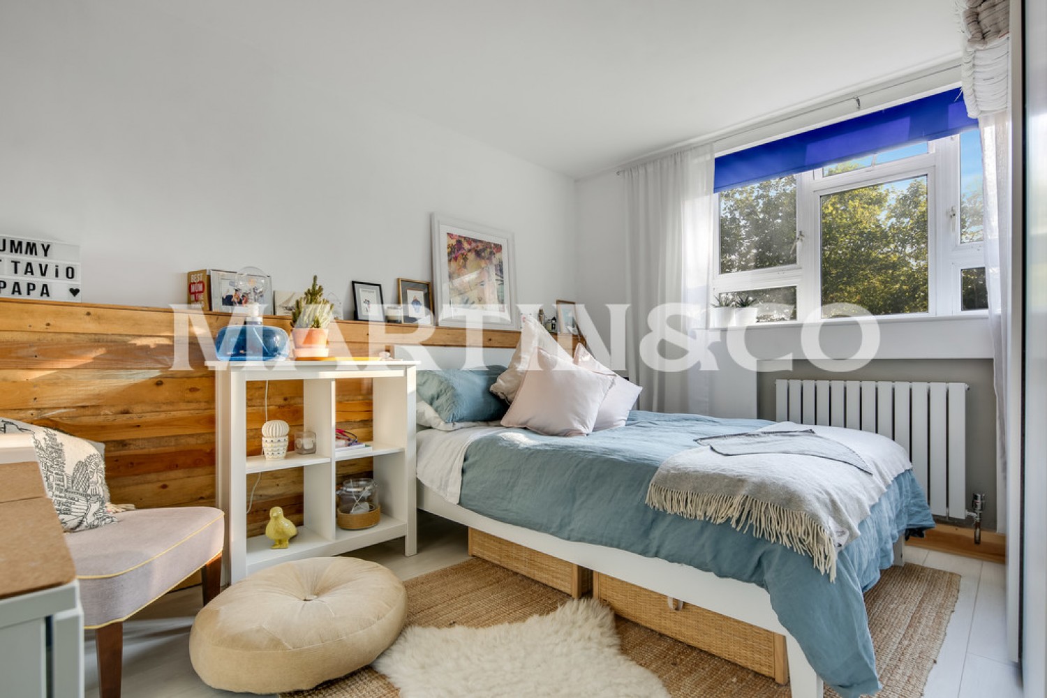 2 bedroom Flat for Letting Gardener Close, Wanstead