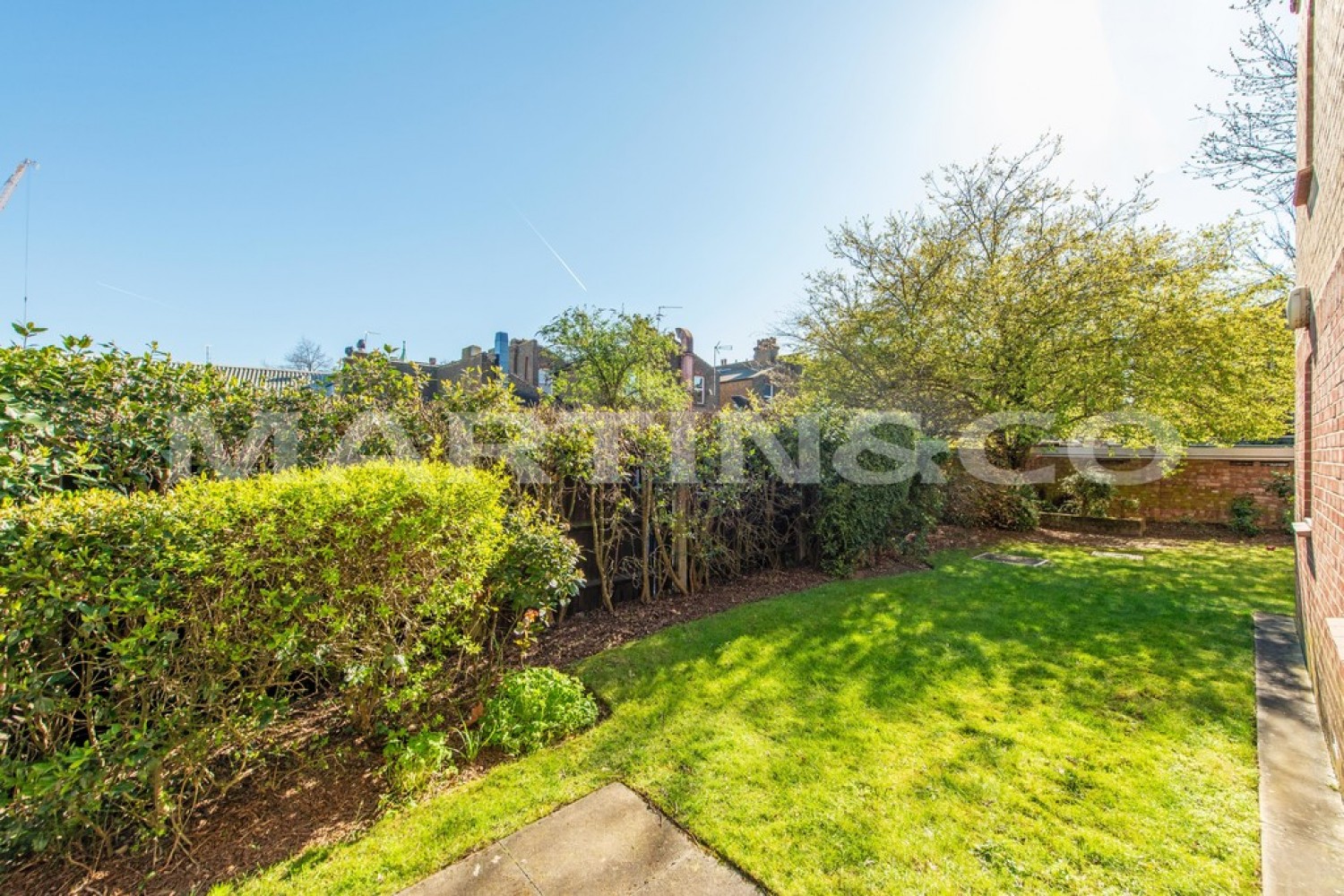 2 bedroom Flat for Sale Westminster Court, Wanstead
