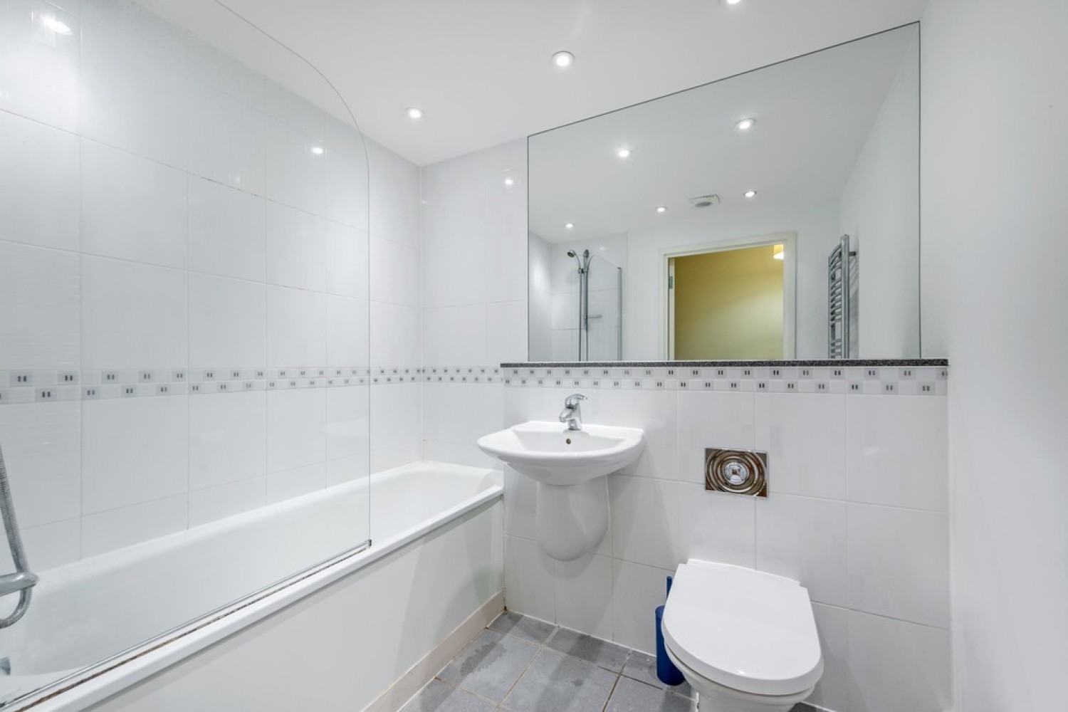 Azura Court, Stratford, London
