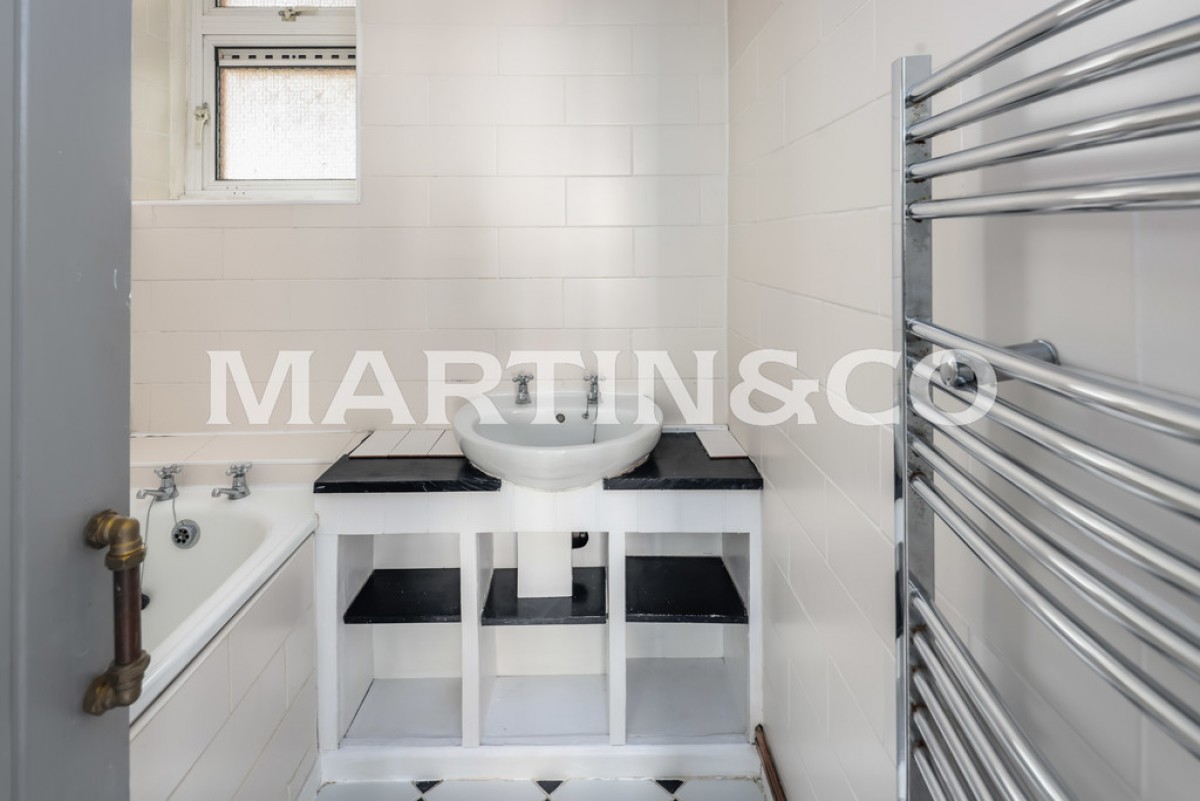 Gardner Close, Wanstead