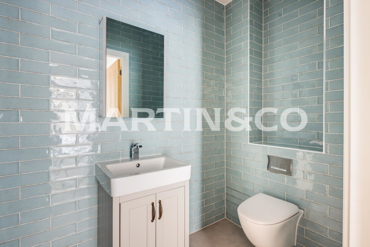 Station Road, Chingford