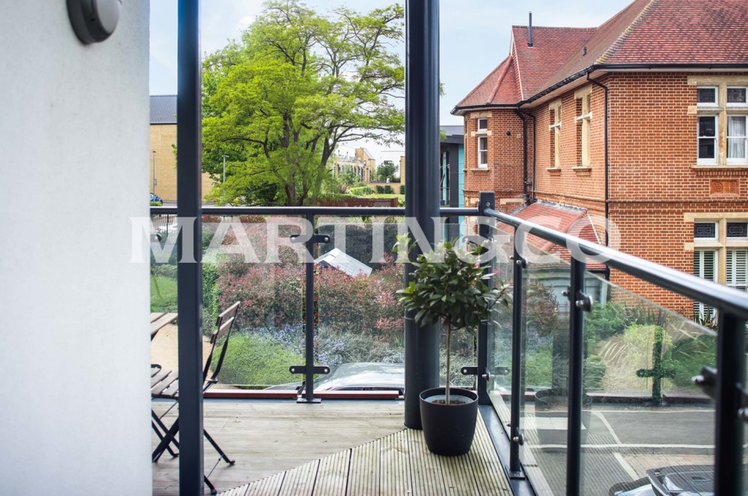 2 bedroom Flat for Sale Wildcary Lane, Harold Wood, Romford