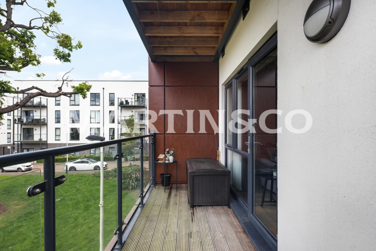 2 bedroom Flat for Sale Wildcary Lane, Harold Wood, Romford