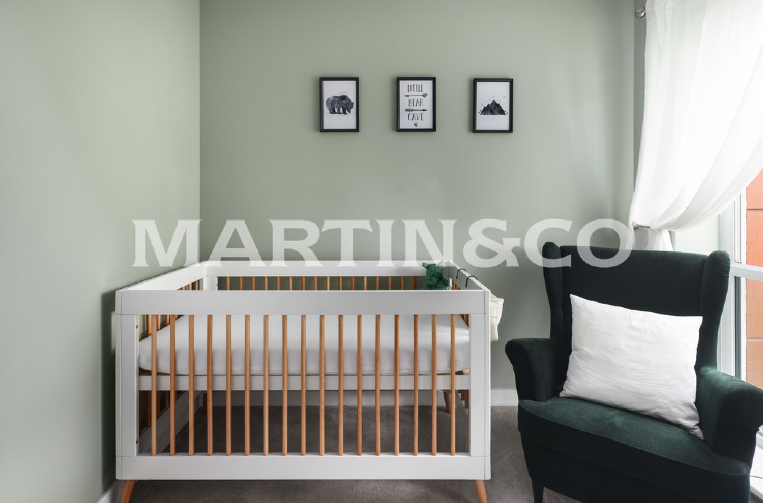 2 bedroom Flat for Sale Wildcary Lane, Harold Wood, Romford