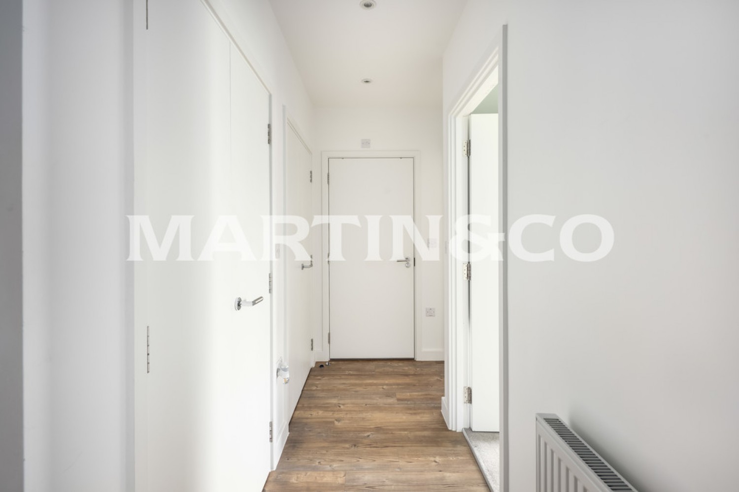 2 bedroom Flat for Sale Wildcary Lane, Harold Wood, Romford