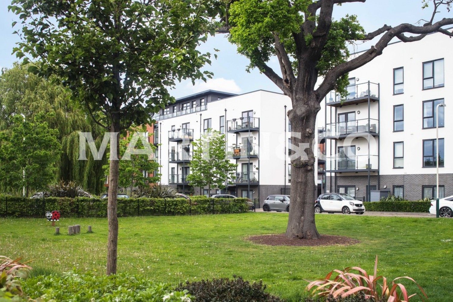 2 bedroom Flat for Sale Wildcary Lane, Harold Wood, Romford