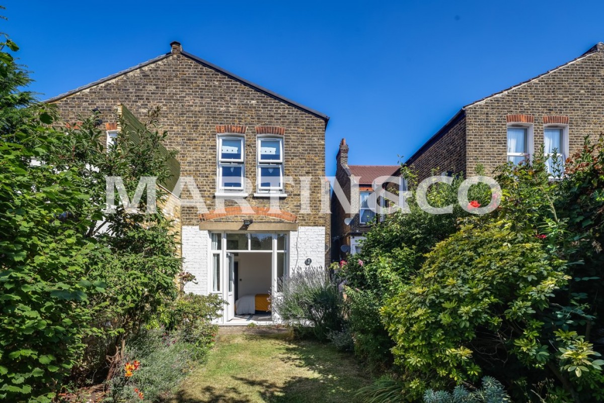Chadwick Road, Leytonstone