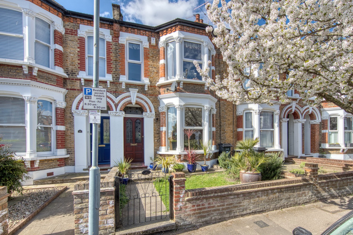 3 bedroom House for Sale Addison Road, Wanstead