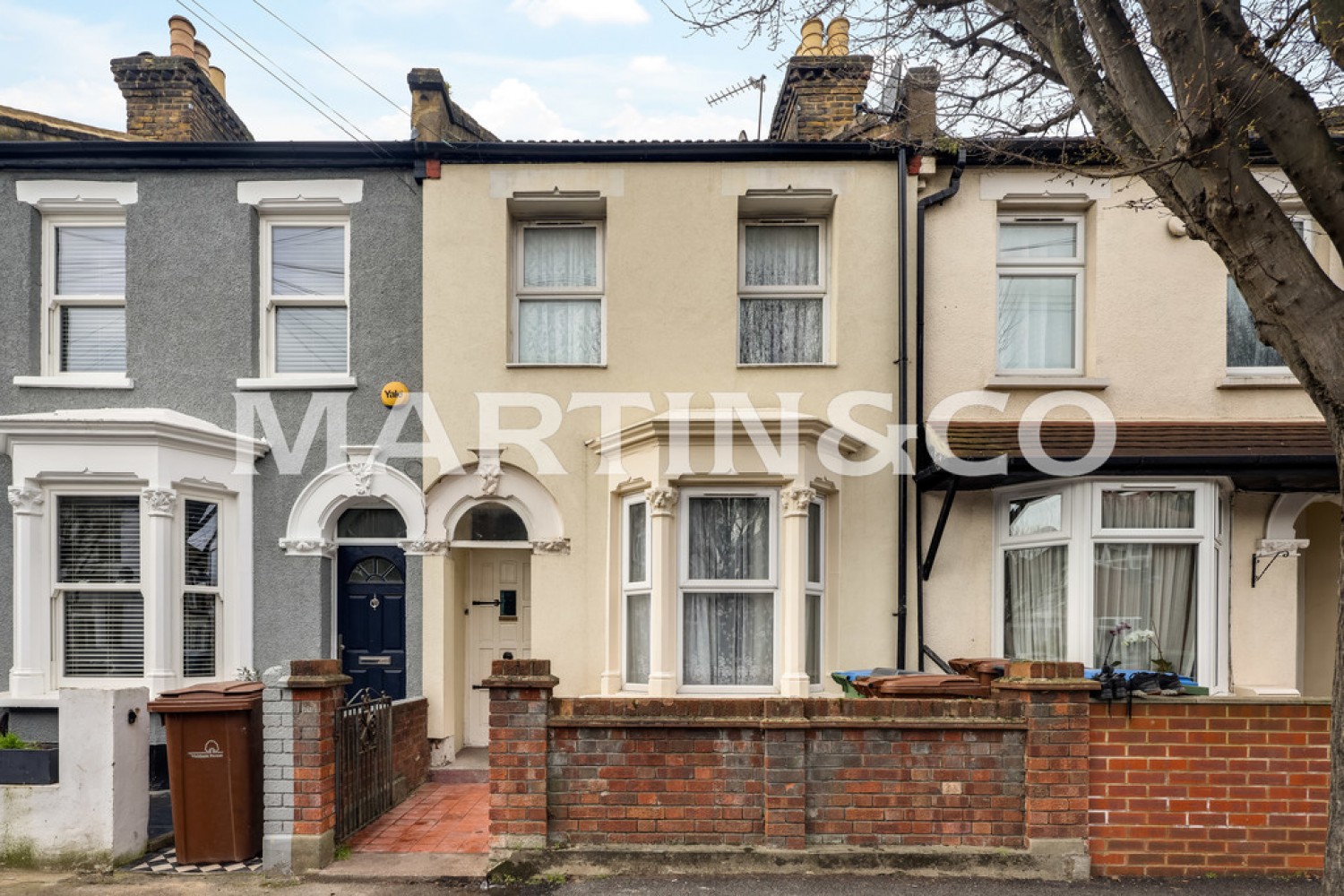 3 bedroom House in Cheyneys Road, Leytonstone