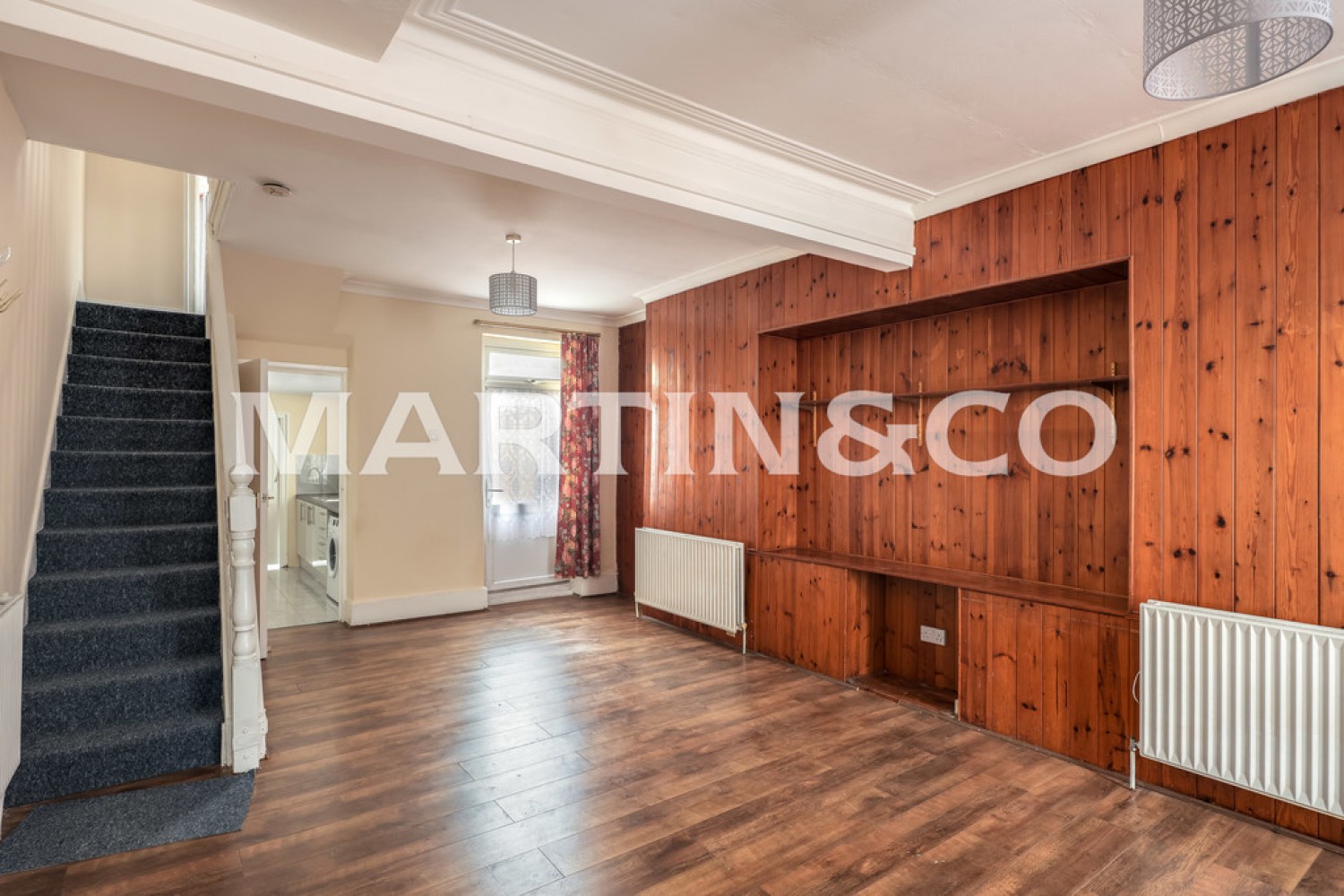 3 bedroom House in Cheyneys Road, Leytonstone