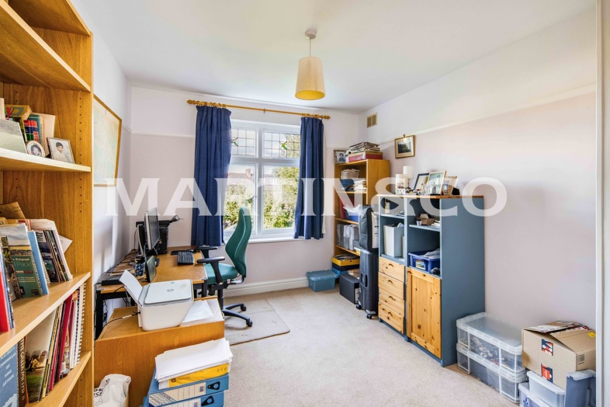 Overton Drive, Wanstead, london