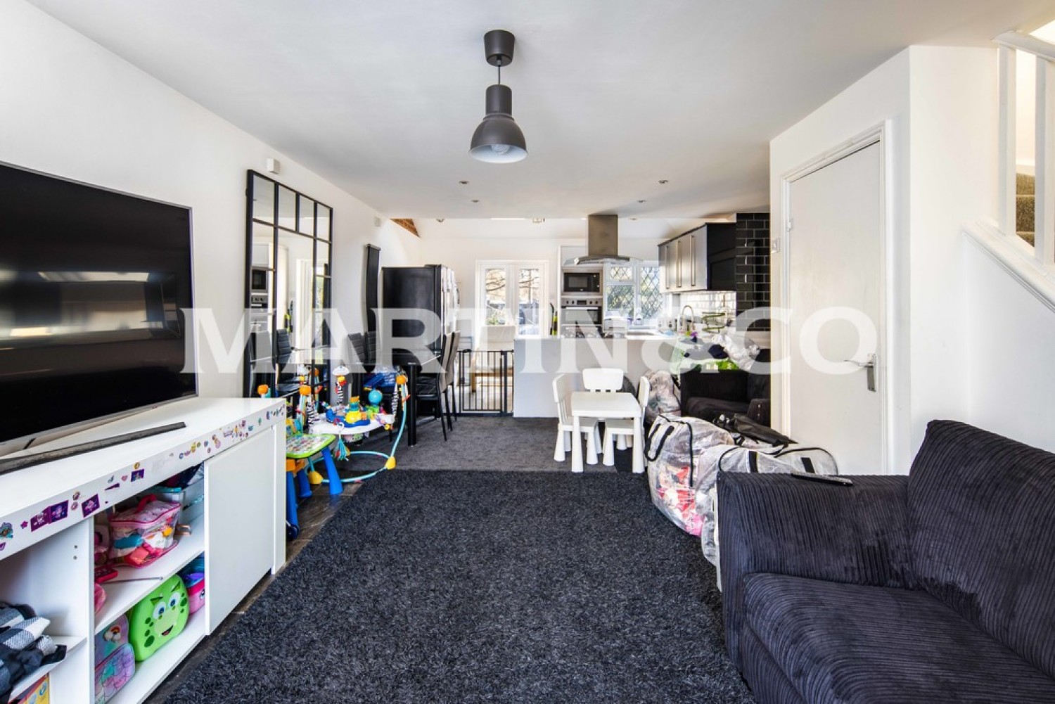 3 bedroom House for Letting Hookstone Way, Woodford