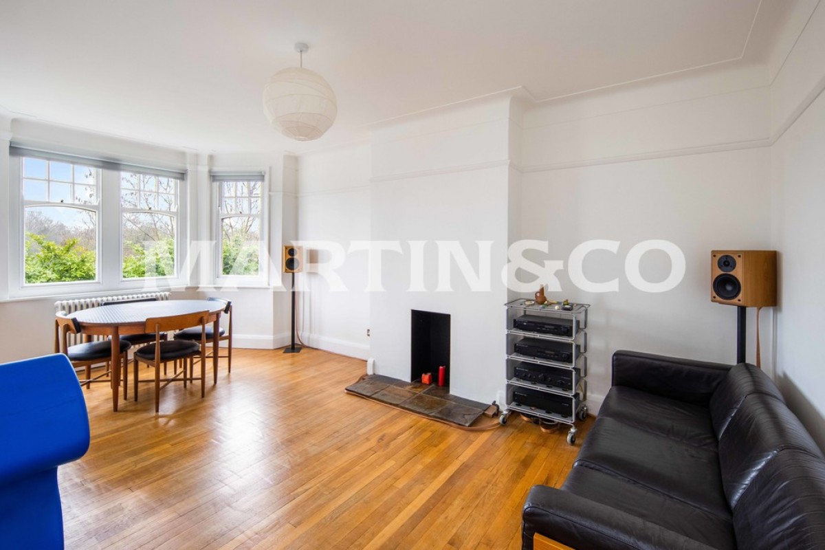 Hainualt Court , Walthamstow