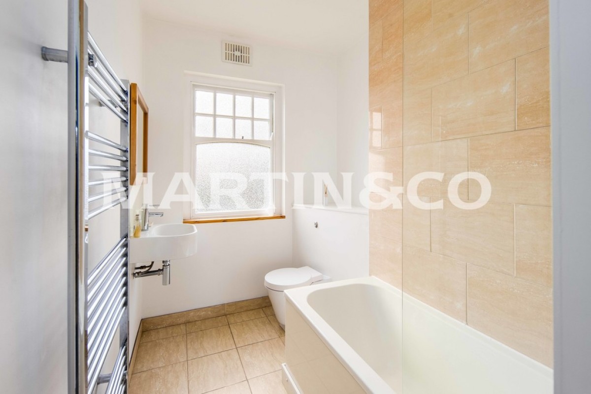 Hainualt Court , Walthamstow